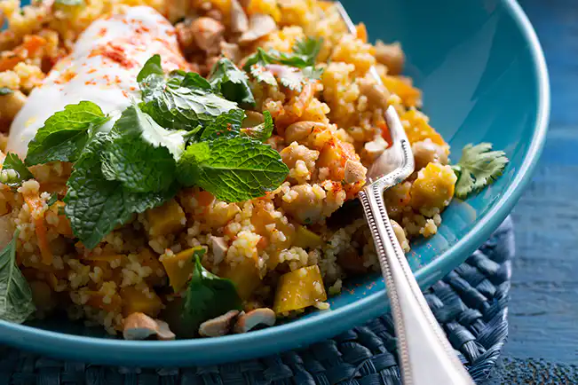 Cuscuz de Natal com Legumes e Castanhas