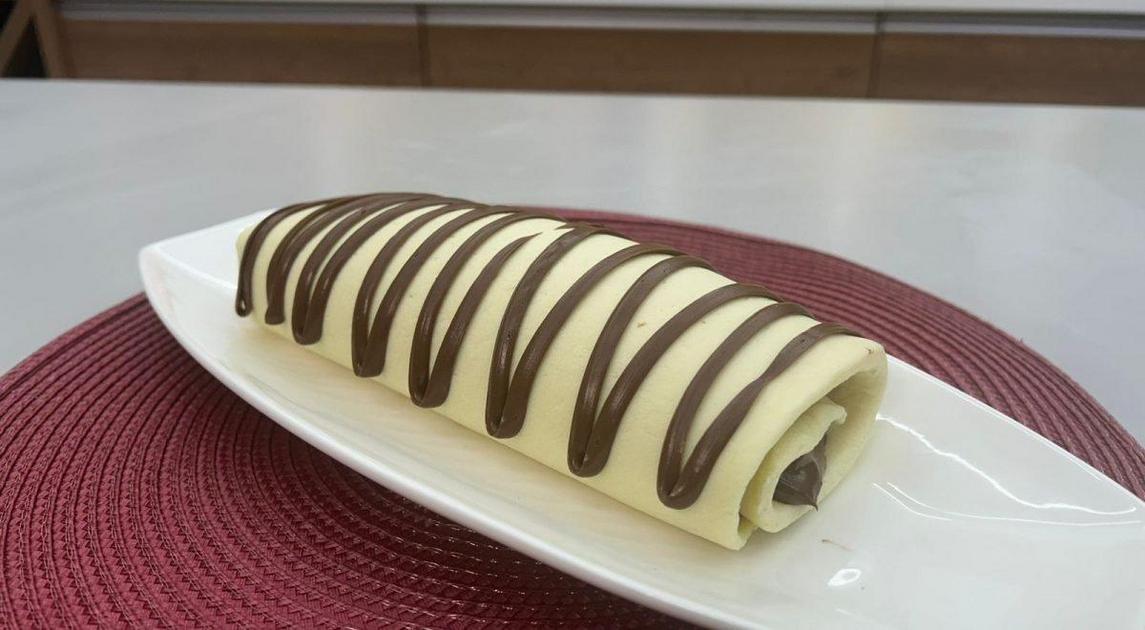 Rocambole de Leite Ninho com Creme de Avelã
