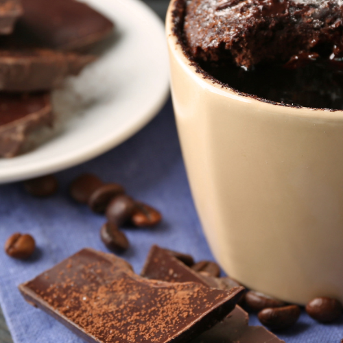 Bolinho de chocolate de micro-ondas